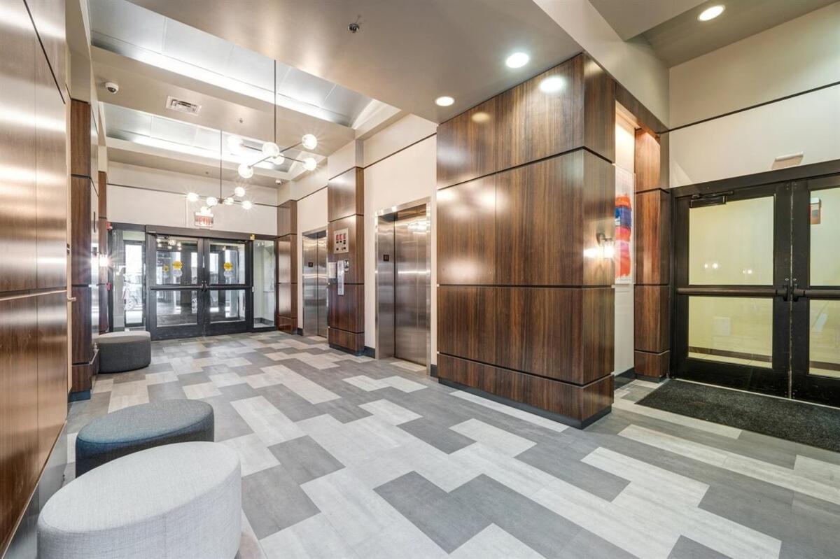 Modern Chic Heart Of Pittsburgh 24-7 Parking Gym Lounge Apartment Bagian luar foto