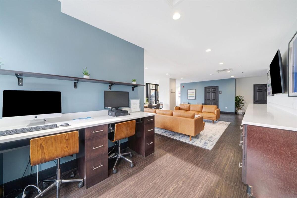 Modern Chic Heart Of Pittsburgh 24-7 Parking Gym Lounge Apartment Bagian luar foto