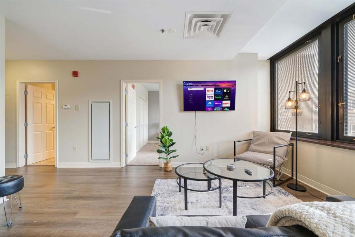 Modern Chic Heart Of Pittsburgh 24-7 Parking Gym Lounge Apartment Bagian luar foto