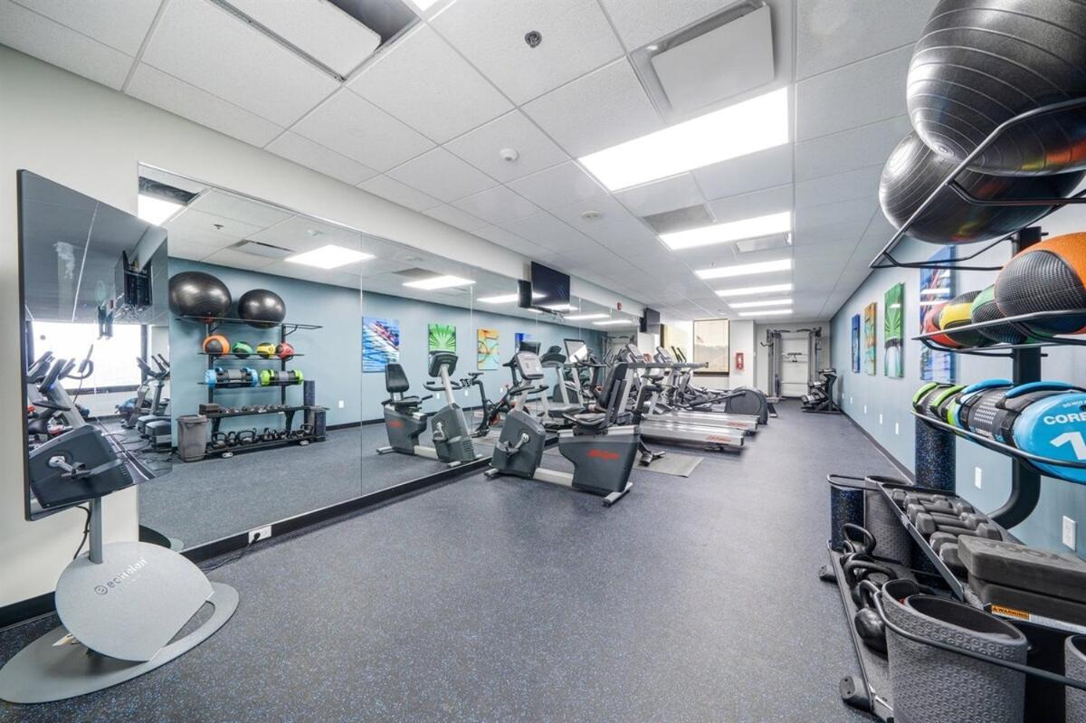 Modern Chic Heart Of Pittsburgh 24-7 Parking Gym Lounge Apartment Bagian luar foto